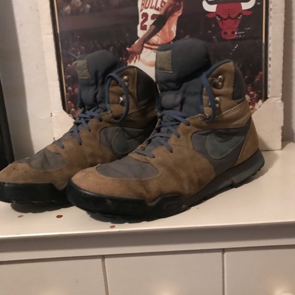 vintage acg boots